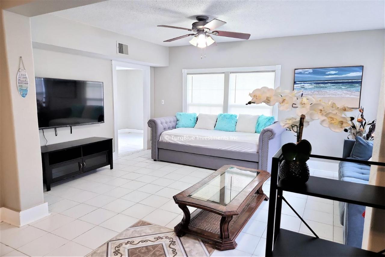 Casaazul-2605A-Couples Retreat By Beach & Pleasure Pier 1 Block Away- 2Bed 2Bath- 7 Minutes To Cruise Terminal Galveston Buitenkant foto