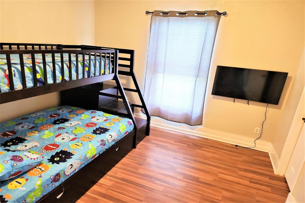 Casaazul-2605A-Couples Retreat By Beach & Pleasure Pier 1 Block Away- 2Bed 2Bath- 7 Minutes To Cruise Terminal Galveston Buitenkant foto