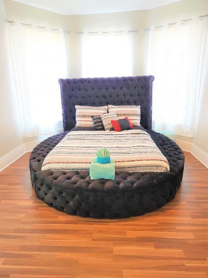 Casaazul-2605A-Couples Retreat By Beach & Pleasure Pier 1 Block Away- 2Bed 2Bath- 7 Minutes To Cruise Terminal Galveston Buitenkant foto